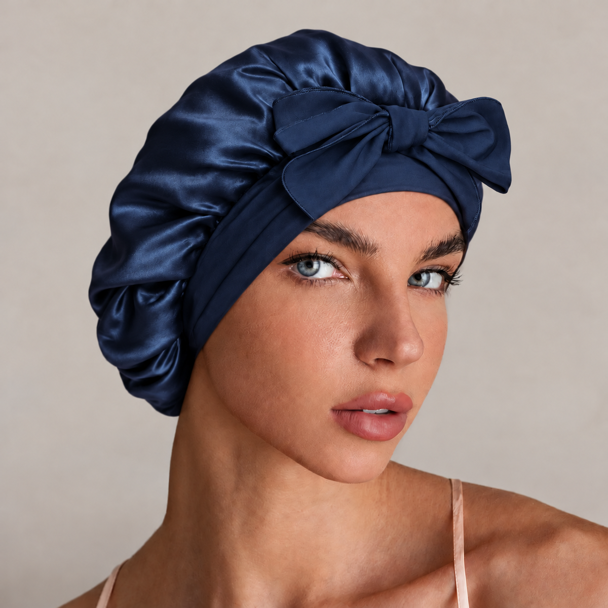 Bonnet en soie